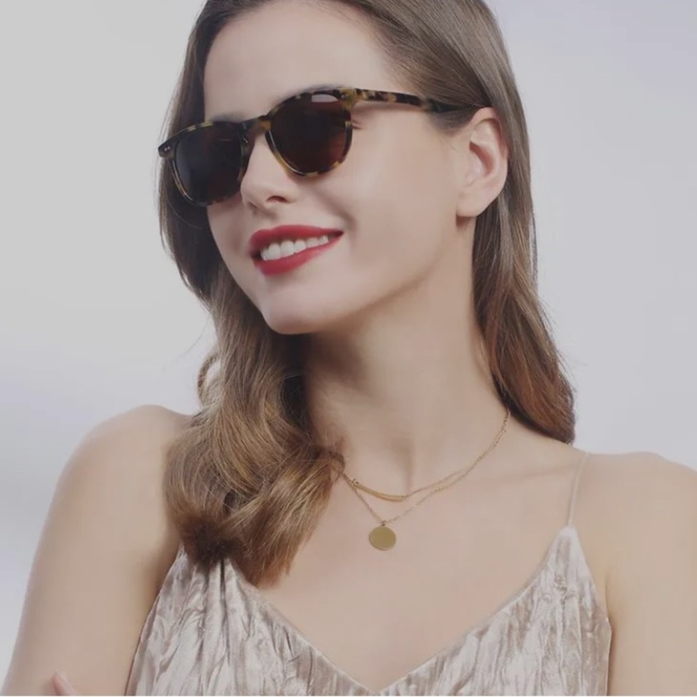 Tortoise Shell Round Sunglasses - image 2